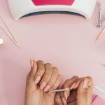 8 Model Nail Art Simple dan Manis untuk Bikin Kuku Makin Menawan Setiap Hari