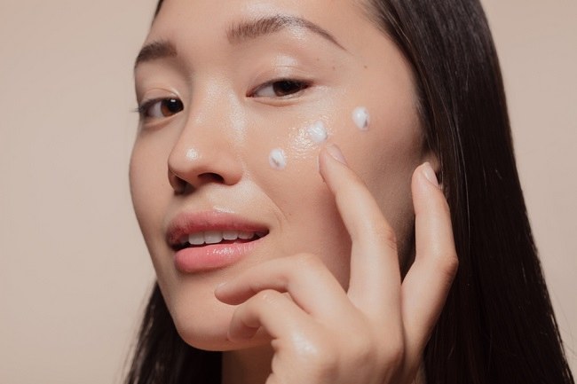 Dari Niacinamide sampai Zinc: Kenali Bahan Jagoan Pengecil Pori-Pori